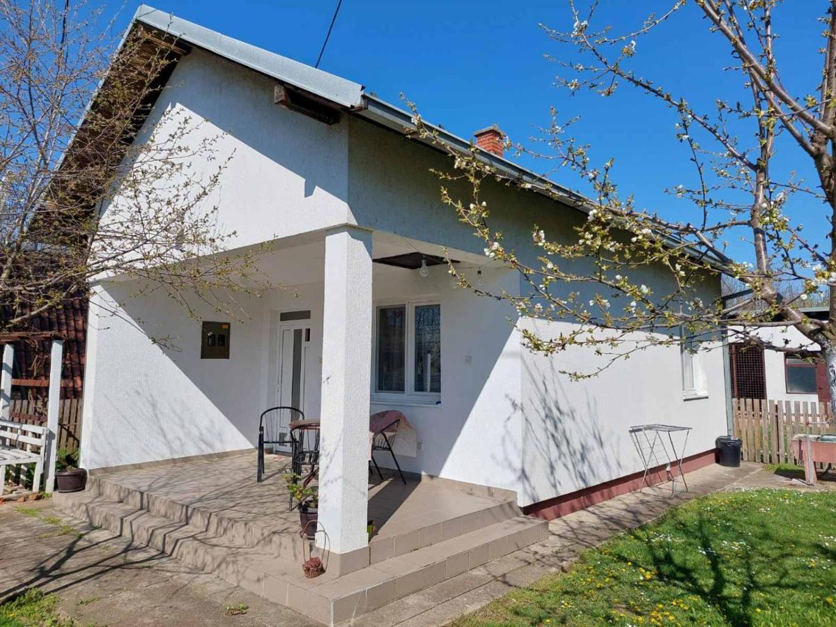 Apartman Dijelovi Bijeljina Exteriér fotografie