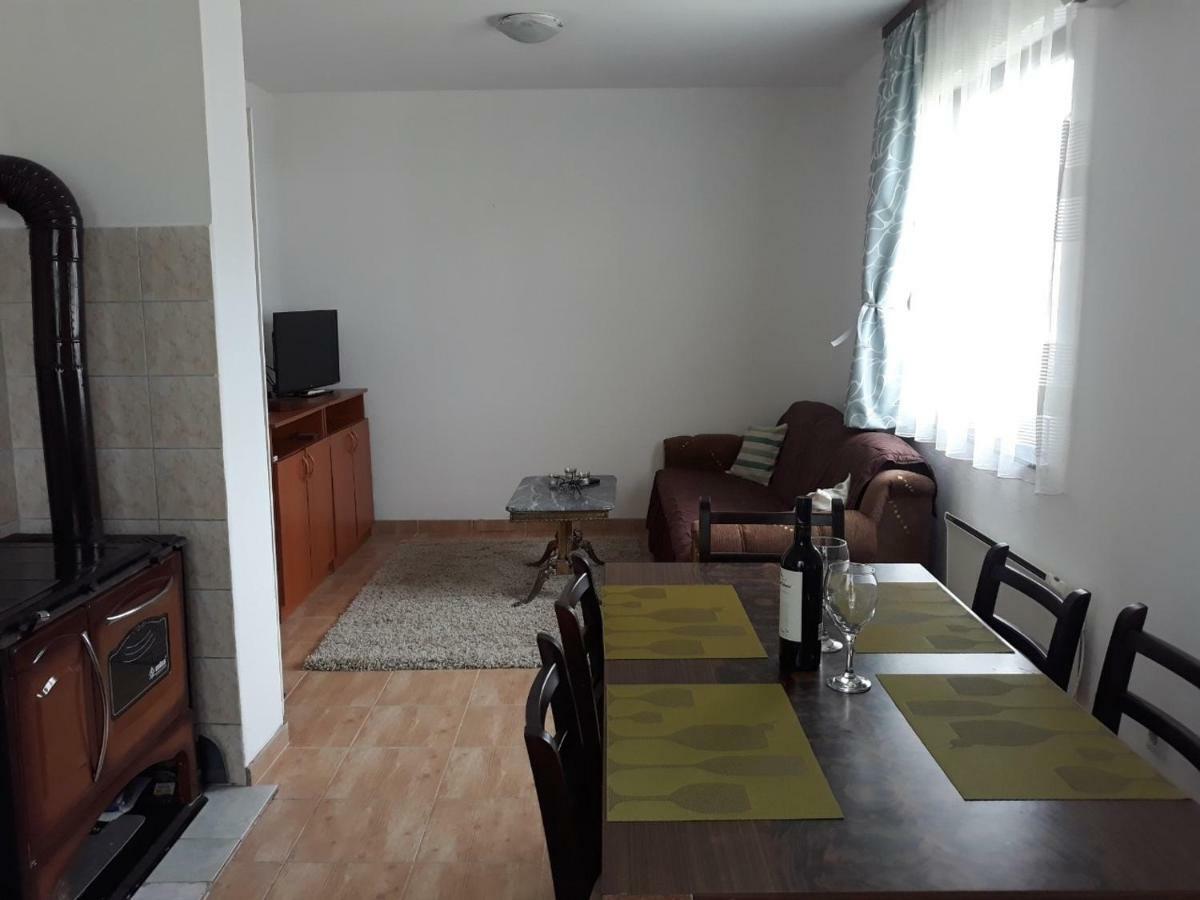 Apartman Dijelovi Bijeljina Exteriér fotografie